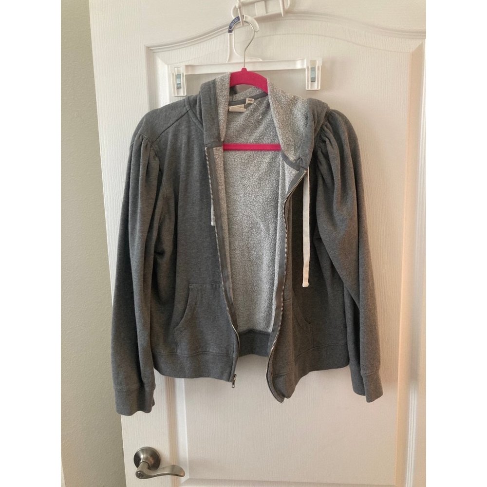 zip up hoodie
